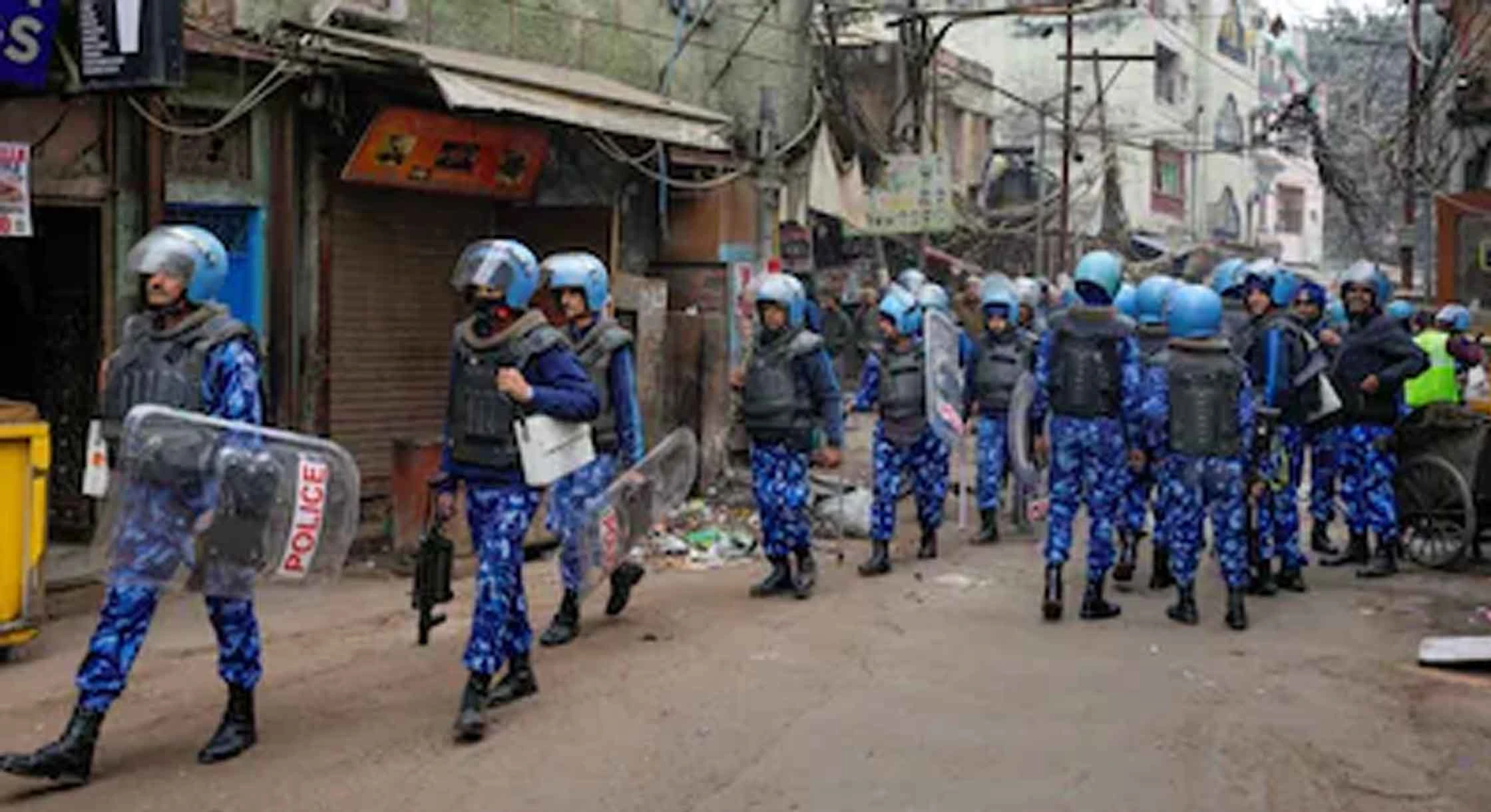 FIR registered after stone-pelting incident at Delhis Turkman Gate